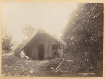 Whare