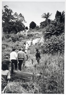 Procession: Rure Keremenata's Unveiling, Wanganui River, Hiruharama (Jerusalem)