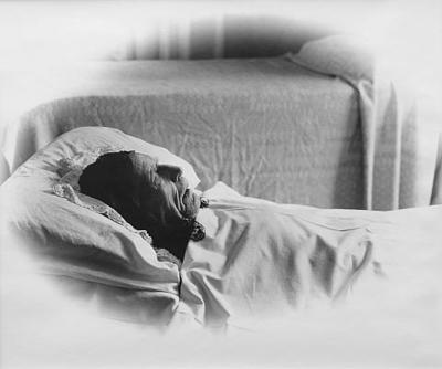 The Men from Uncle (After Nadar‘s M. Desbordes-Valmore on her death bed 1859) 1995-1997