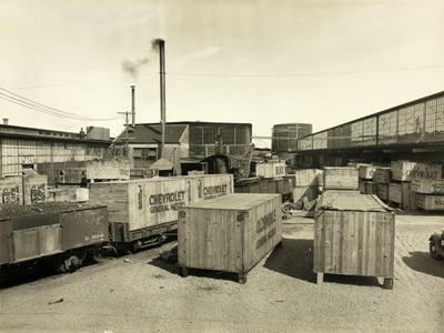 (Crates - Chevrolet General Motors)