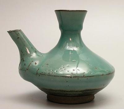 Oil bottle