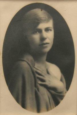 Portrait of Rhona Haszard