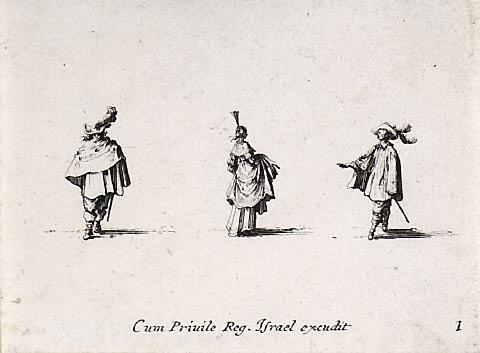 Une dame, coiffee d'une aigrette et relevant son manteau, vue de dos entre deux hommes