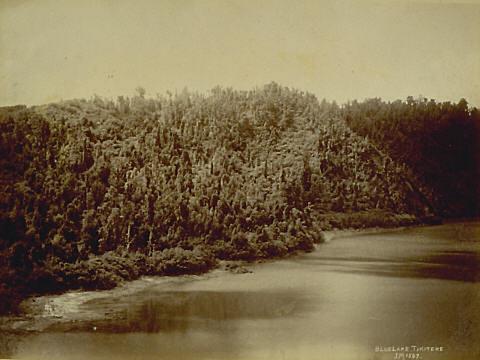 Blue Lake, Tikitere