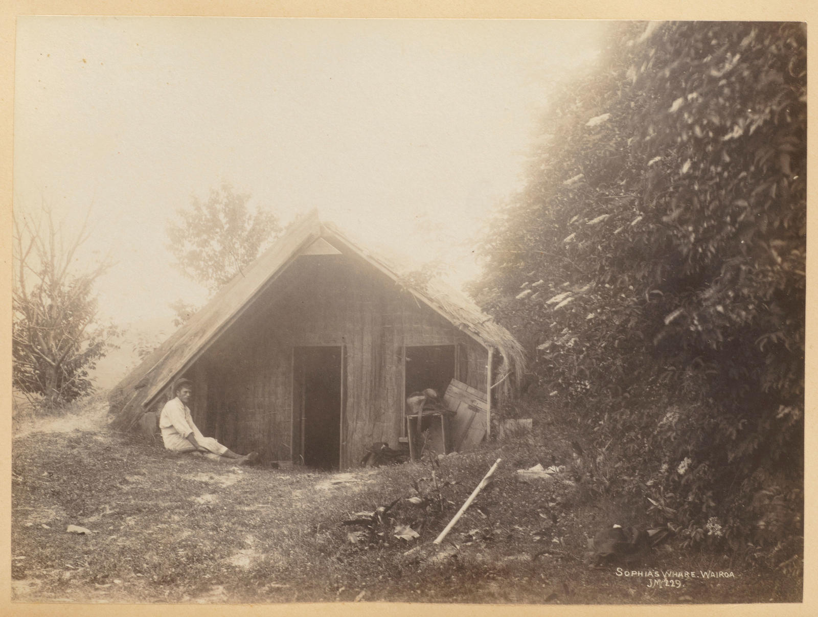 Sophia's whare, Te Wairoa