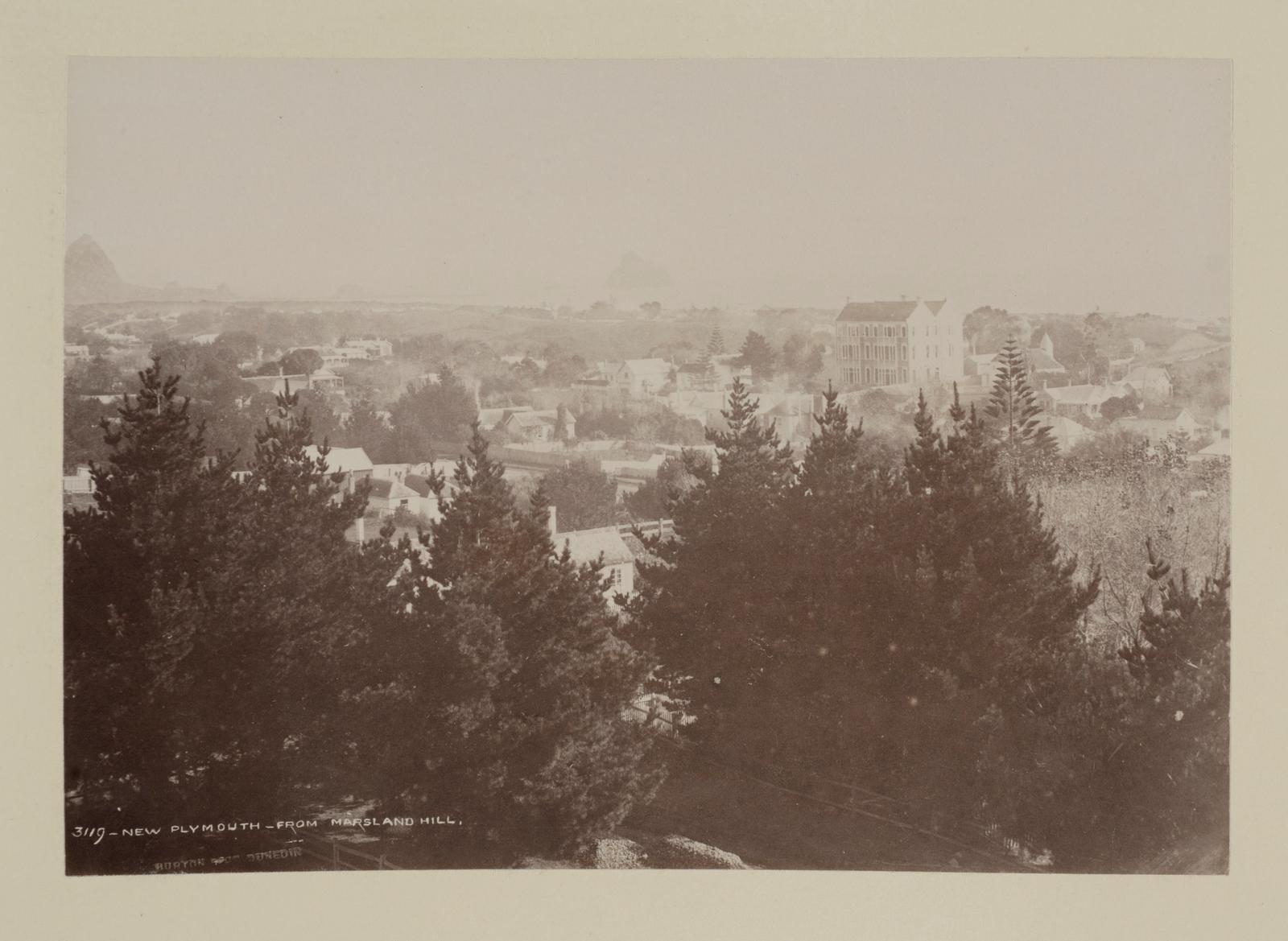 New Plymouth from Marsland Hill