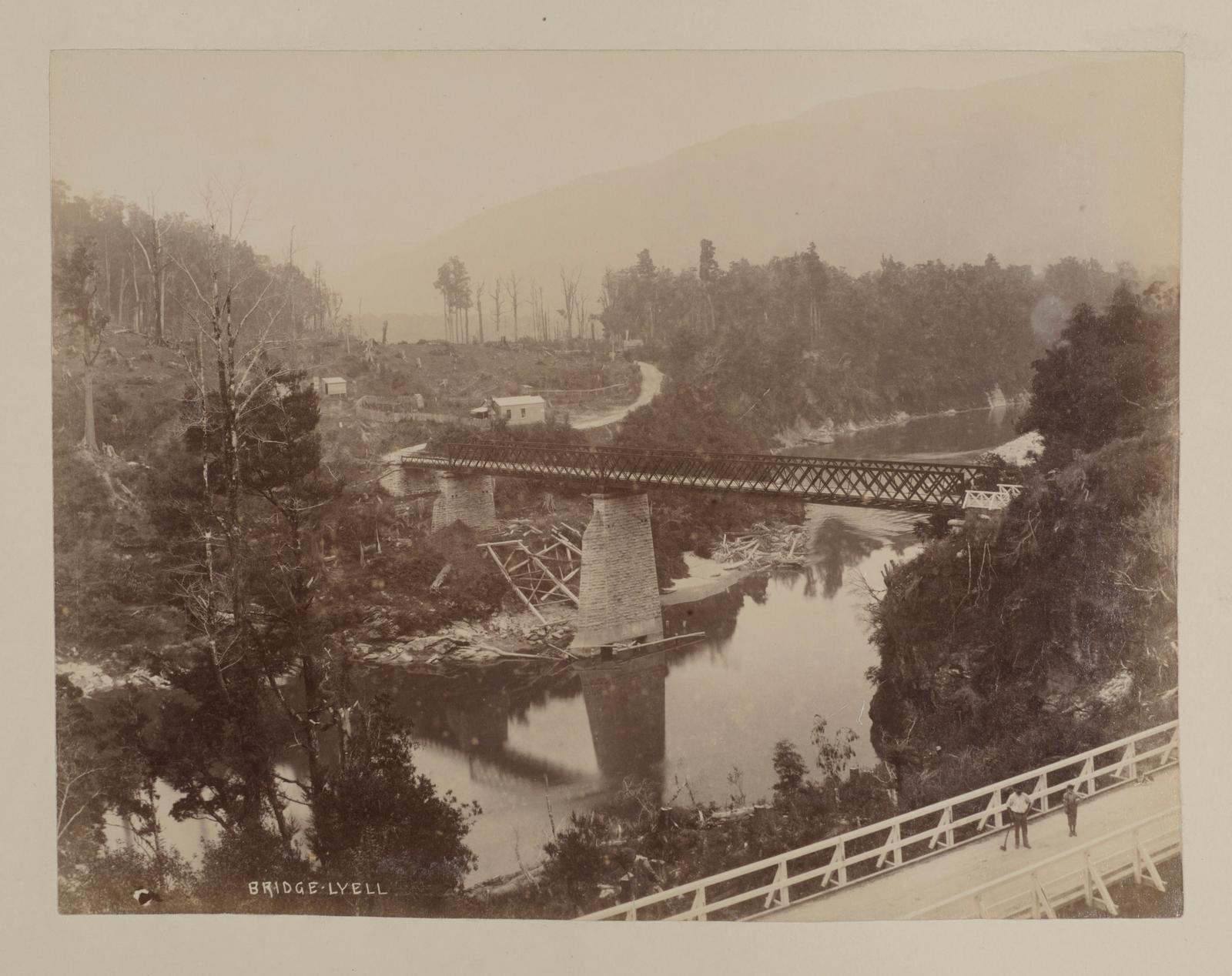 Bridge, Lyell