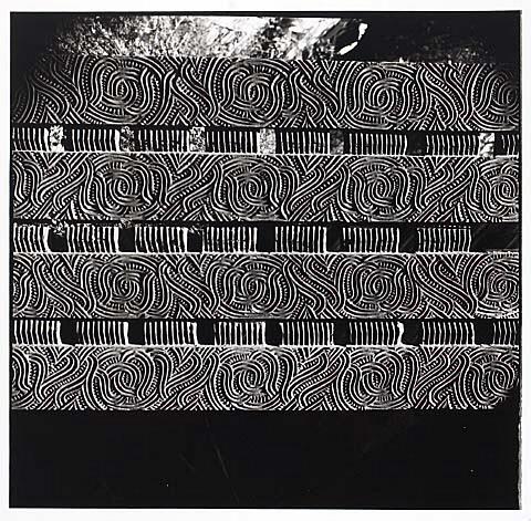 Untitled (carving 1)