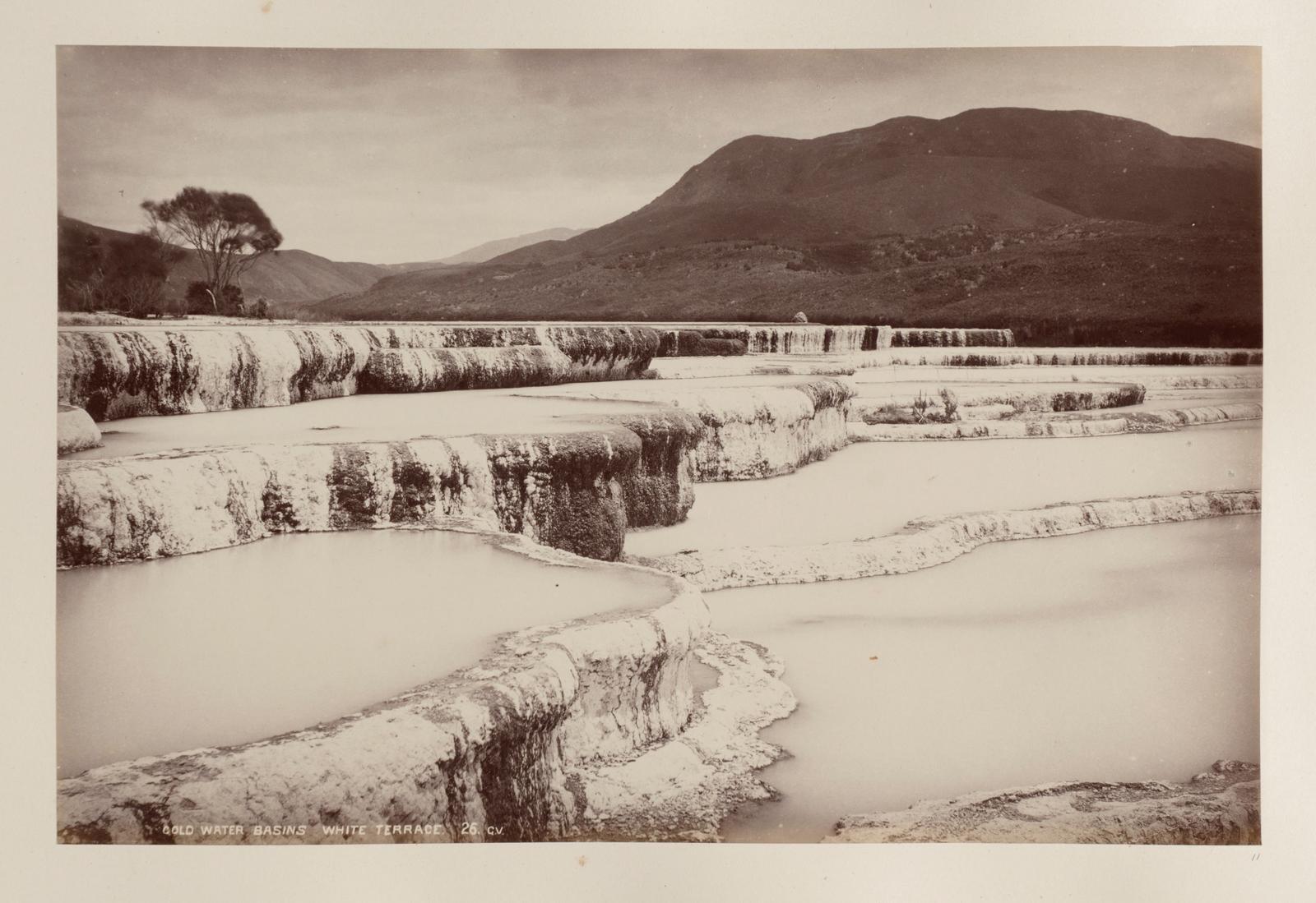 Cold Water Basins, White Terrace