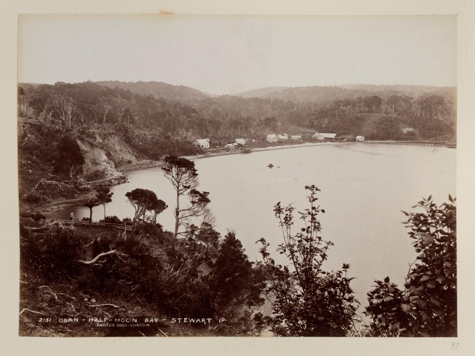 Oban, Half-moon Bay, Stewart Island