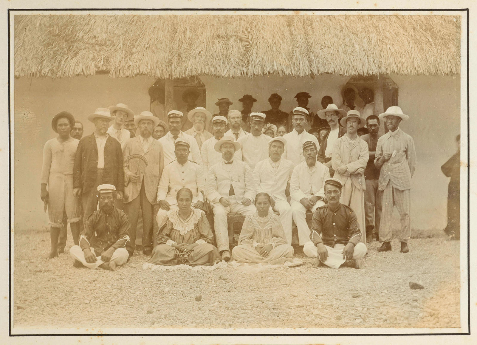 Party at Tauhonu, Manihiki