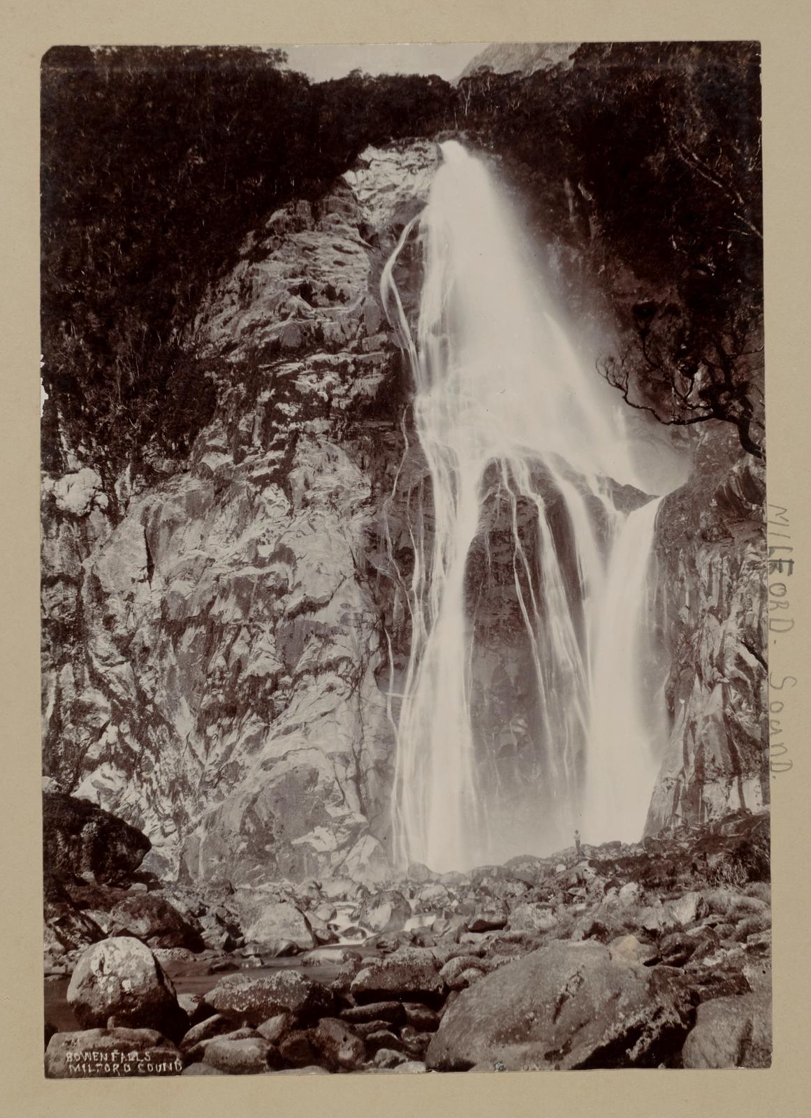 Bowen Falls, Milford Sound