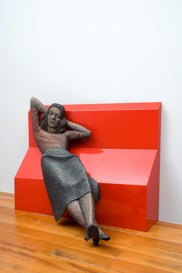 Bench/Woman