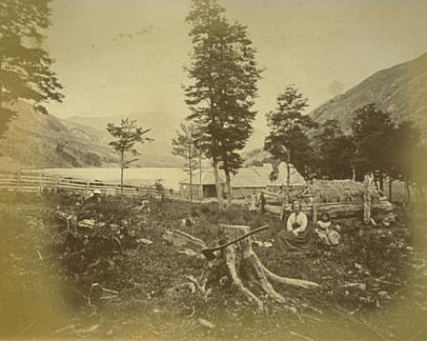 Travers's Station (2)