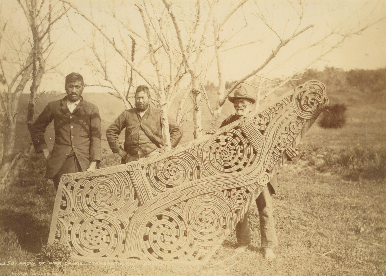 Prow of War Canoe - Taheretikitiki - Orakei