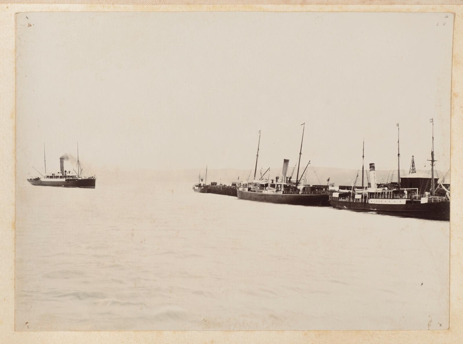 (Port scene)