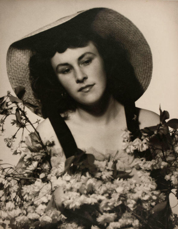 Flower girl