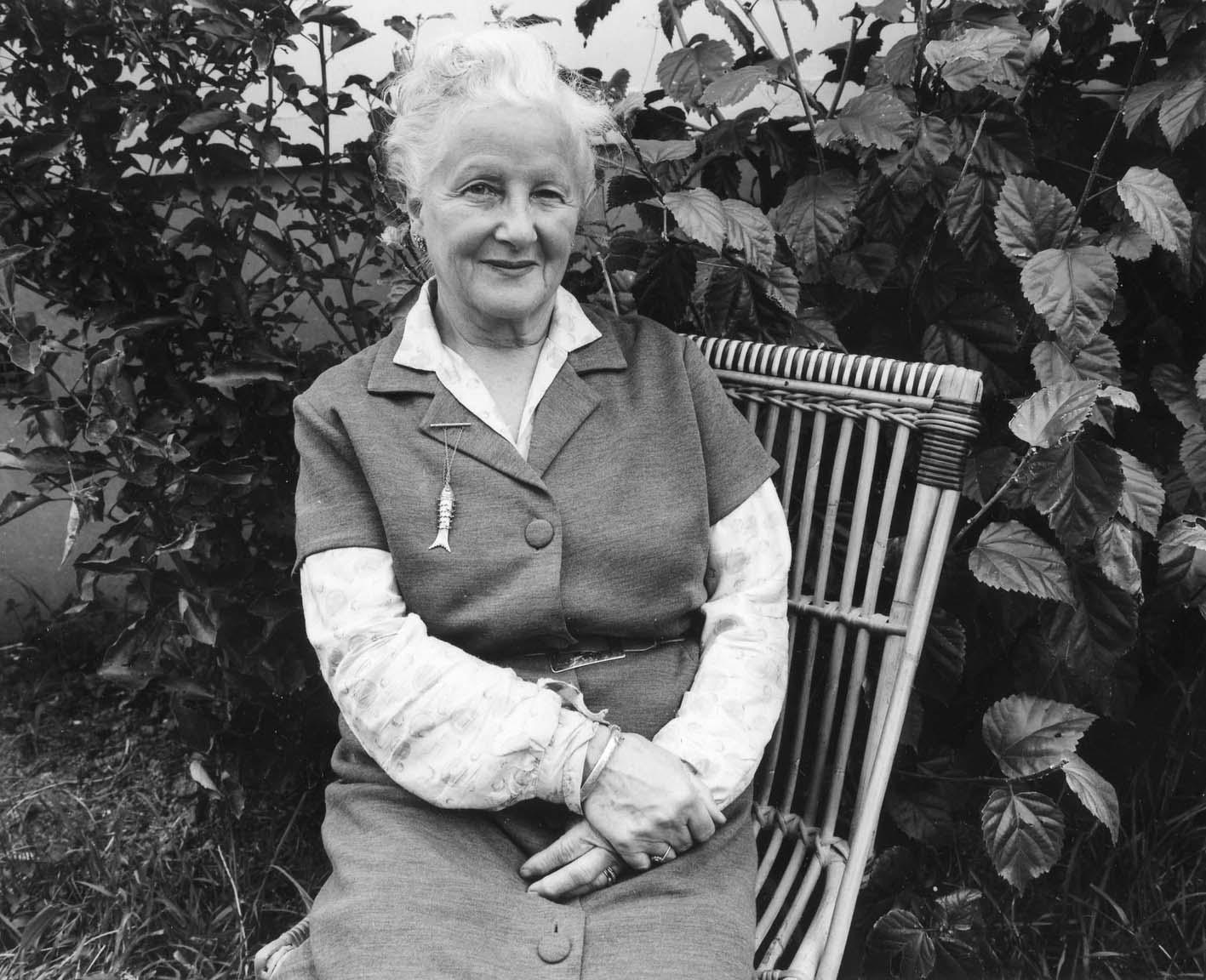 The Hibiscus Coast Project, Residents: Marjorie Salter, Red Beach