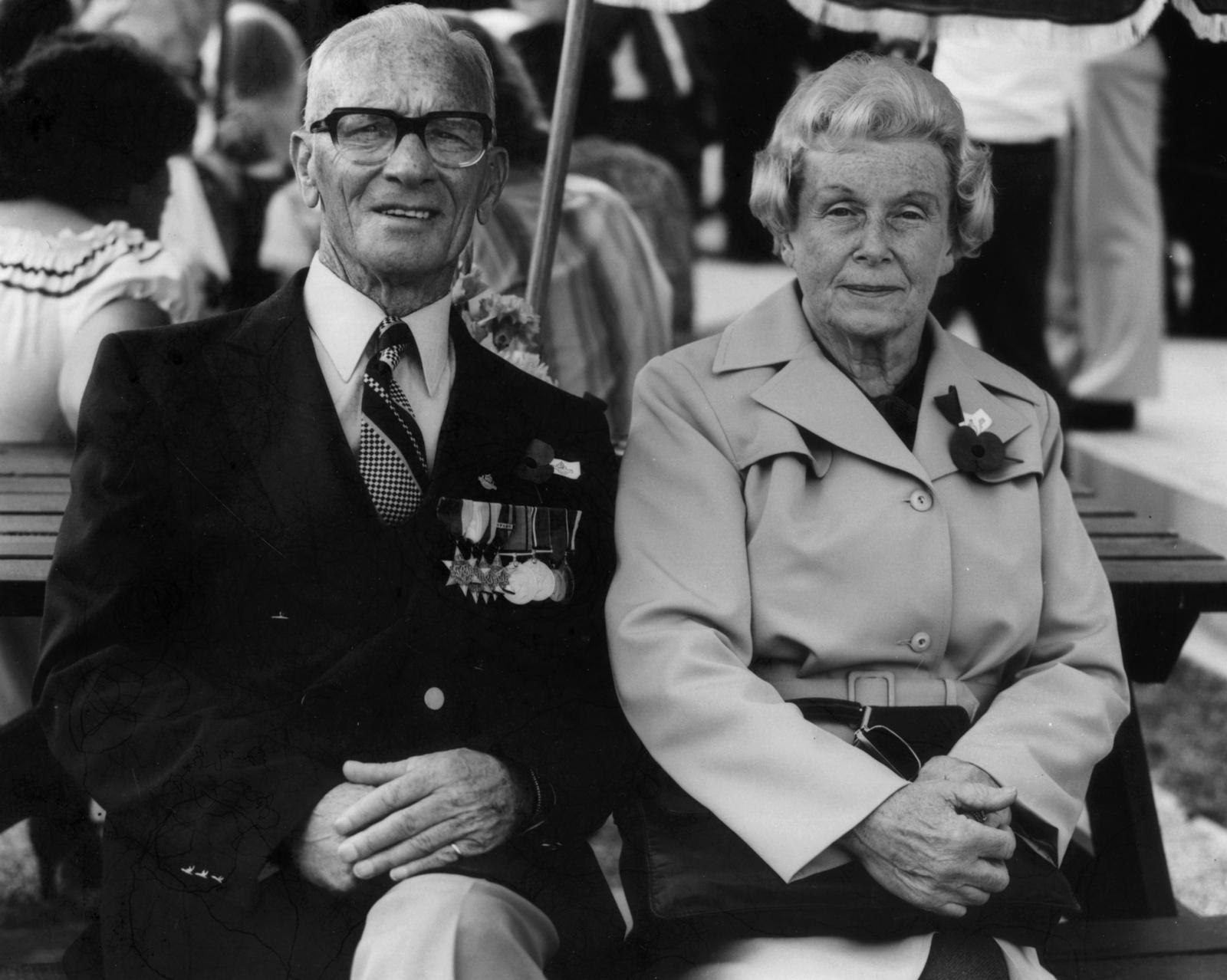 The Hibiscus Coast Project, ANZAC Day Veterans: Veteran Couple Under Sun Umbrella