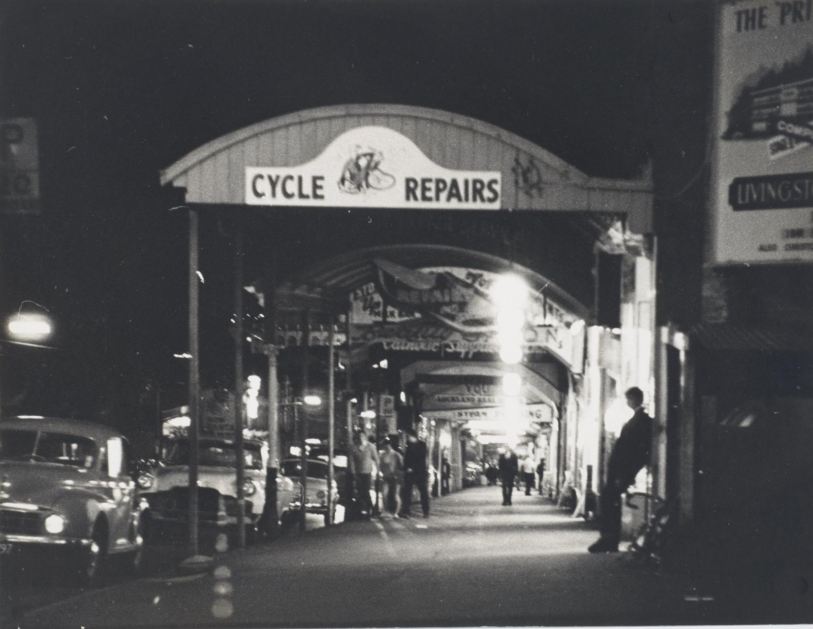 Cycle Repairs, Queen Street